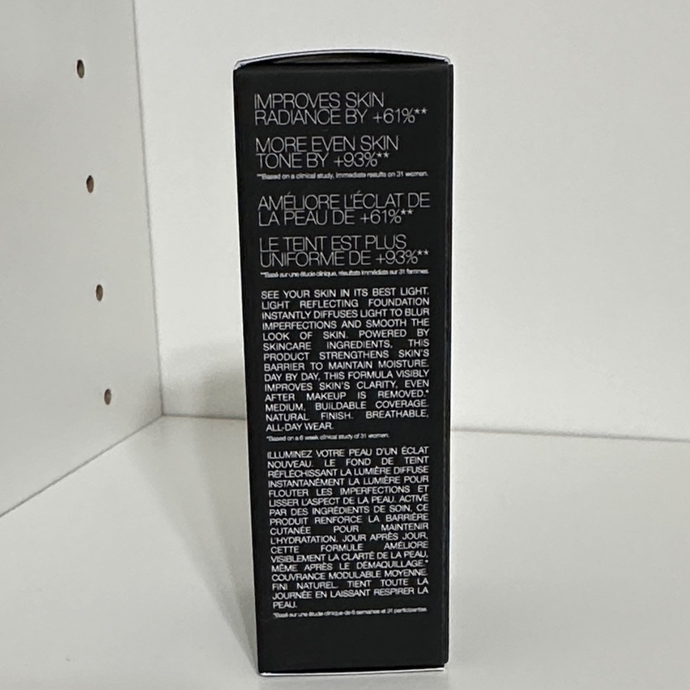 Light 2 Mont Blanc—NARS Light Reflecting Foundation - Picture 6 of 15